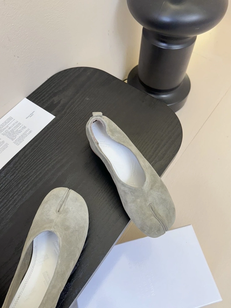 Timeless Othxr flat shoes 212263