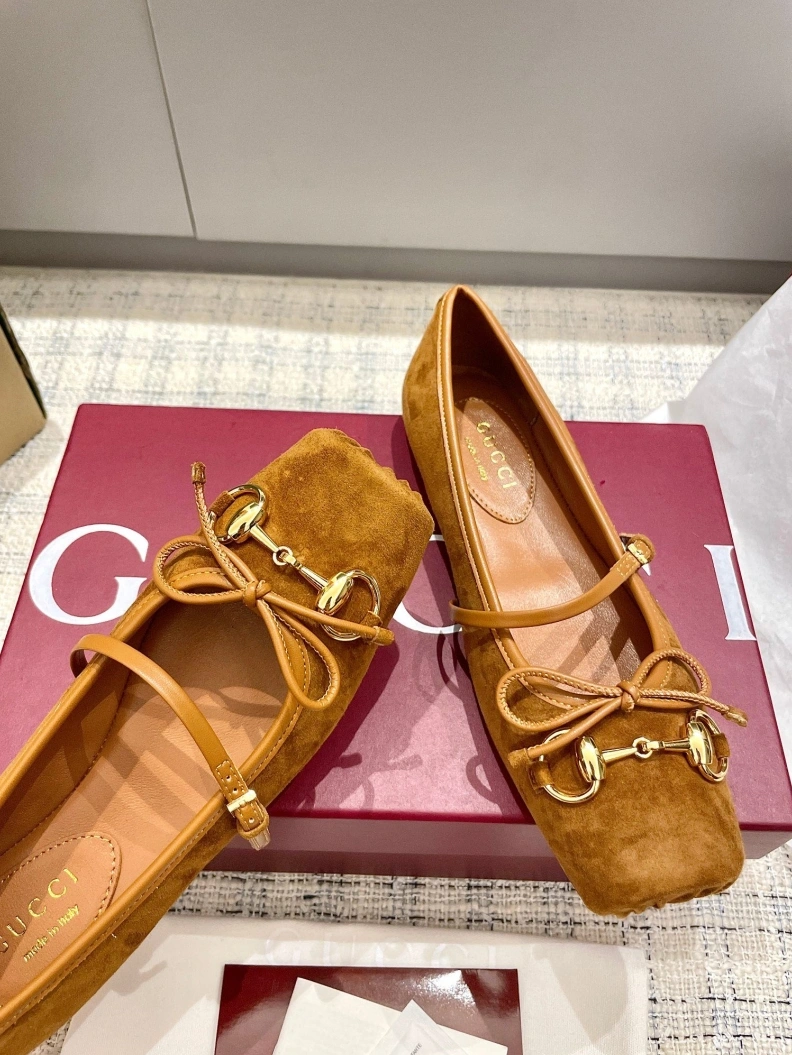 Comfortable Gxccx Flat Shoes 157241