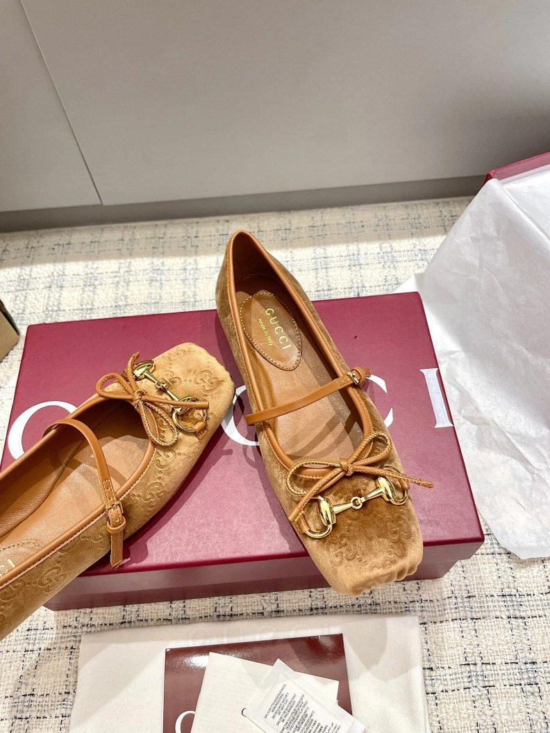 Timeless Gxccx Flat Shoes 157250