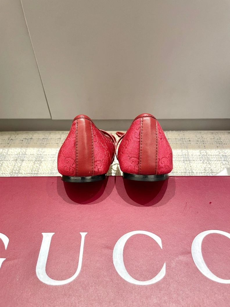 Gxccx Flat Shoes Affordable 157243