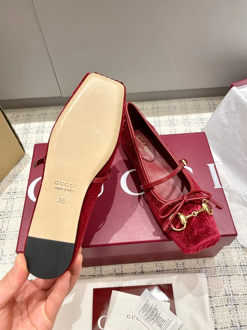 Gxccx Flat Shoes Affordable 157243