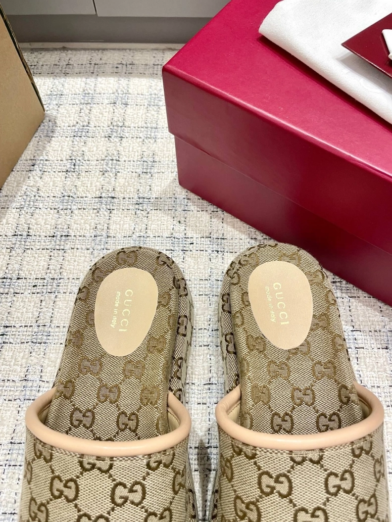 Gxccx Slippers EasyMatch 157068