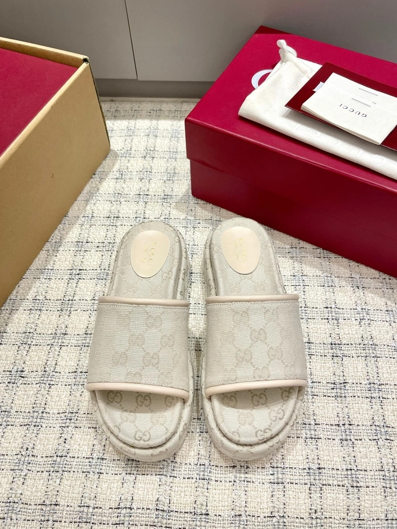 Gxccx Slippers Efficient 157063