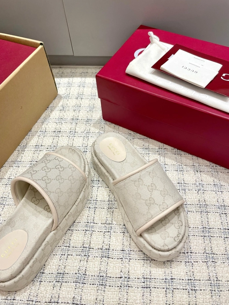 Gxccx Slippers Efficient 157063