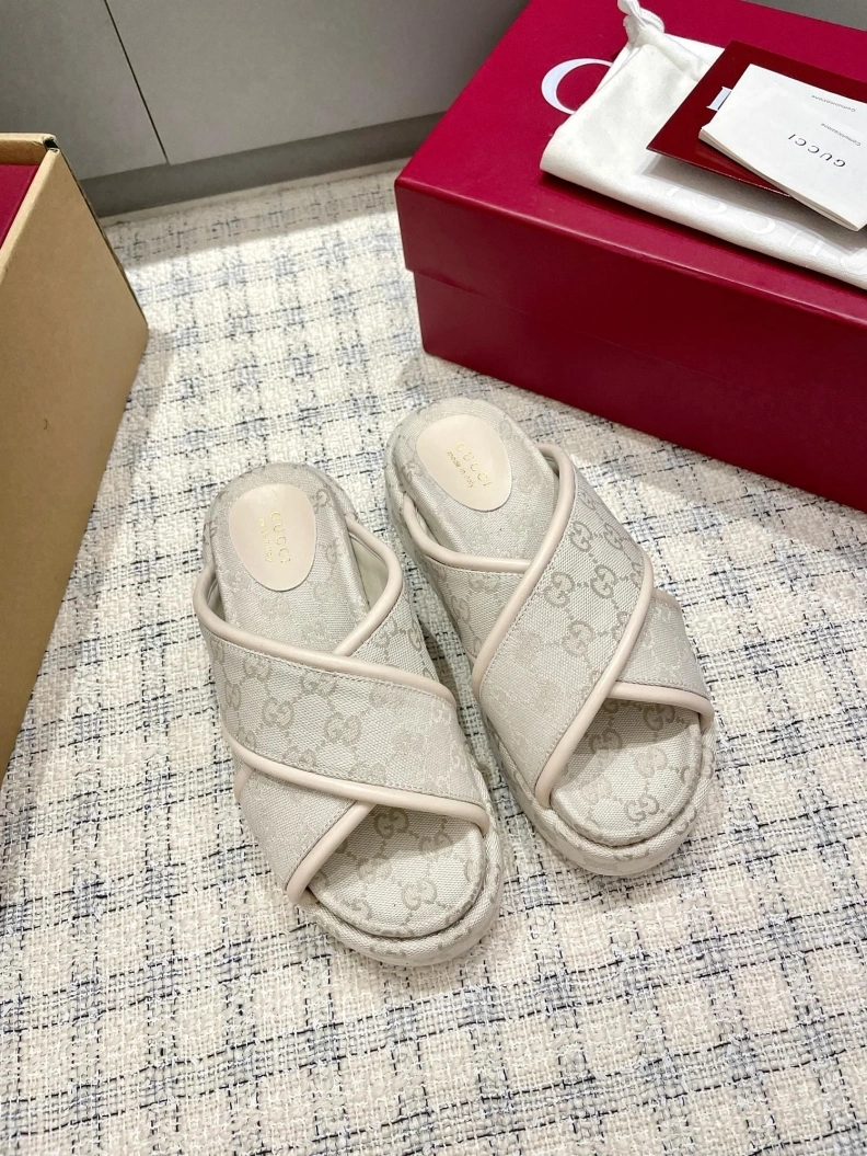 DailyWear Gxccx Slippers 157057
