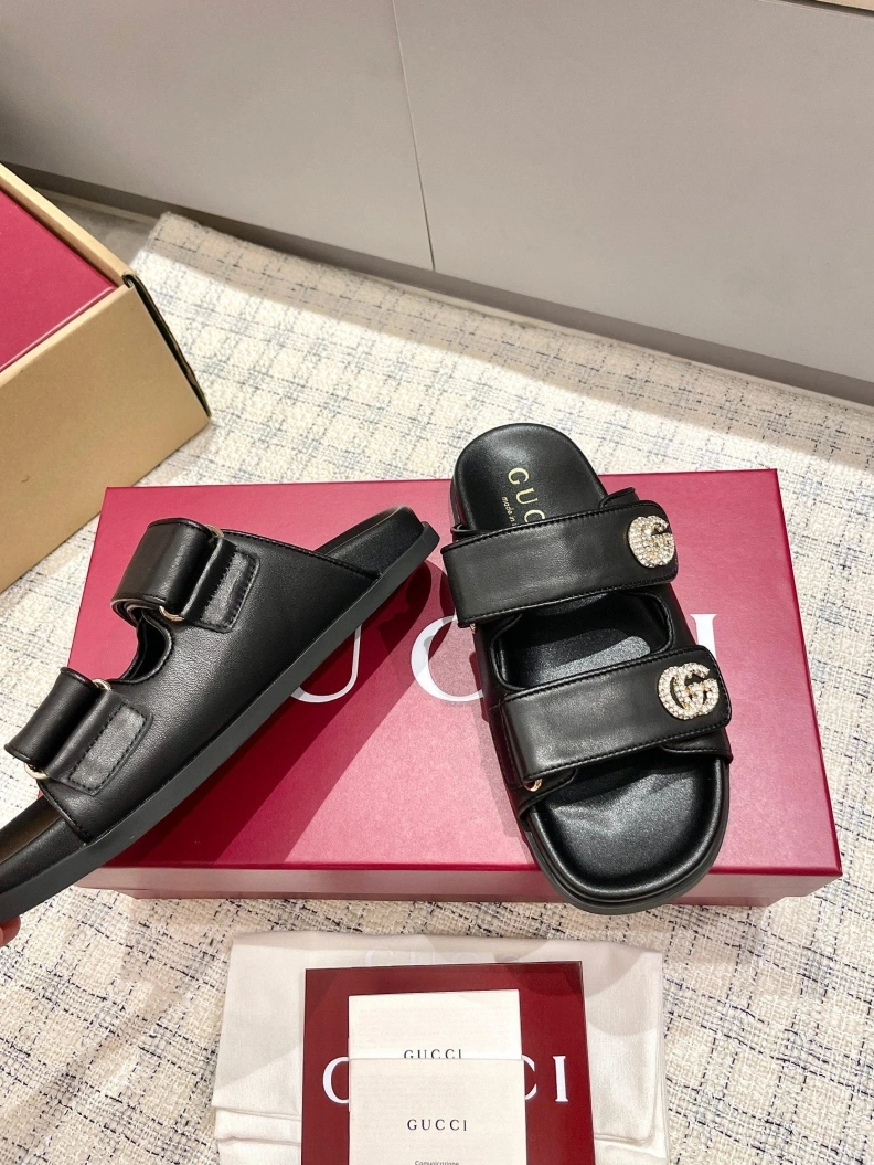 Sophisticated Gxccx Sandals 157199
