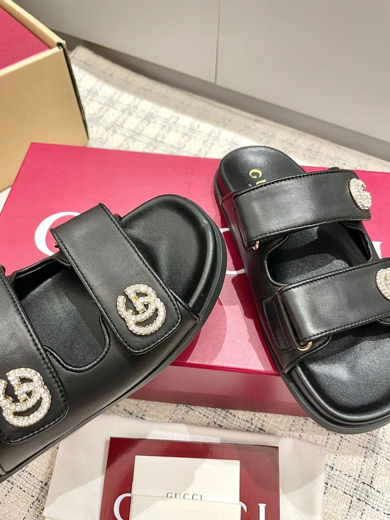 Sophisticated Gxccx Sandals 157199