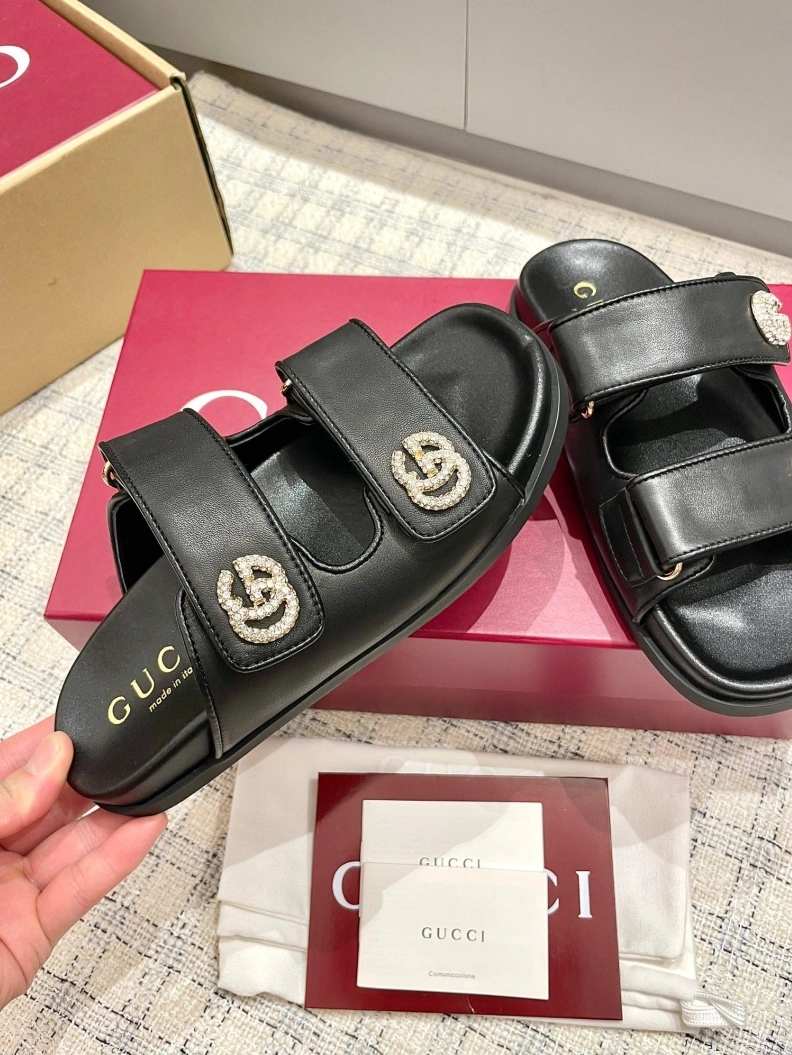 Sophisticated Gxccx Sandals 157199