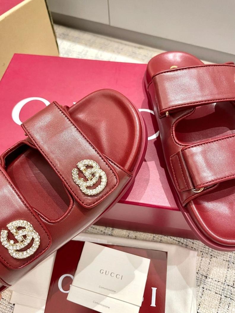 Gxccx Sandals Minimalist 157198