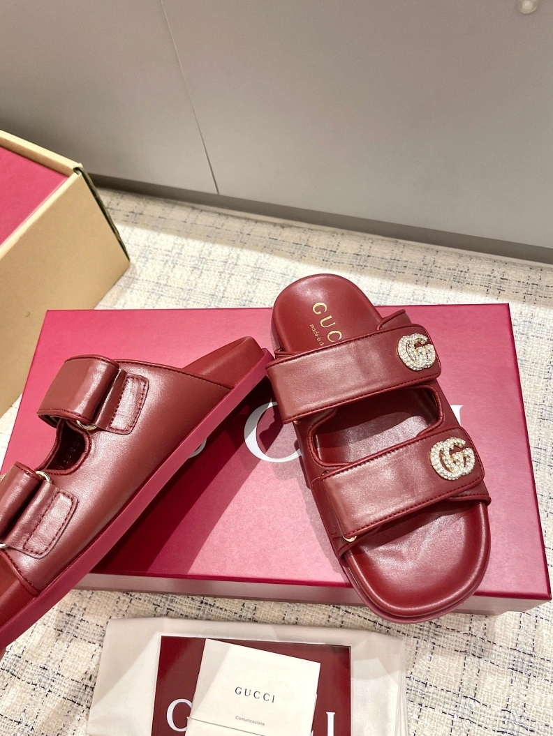 Gxccx Sandals Minimalist 157198