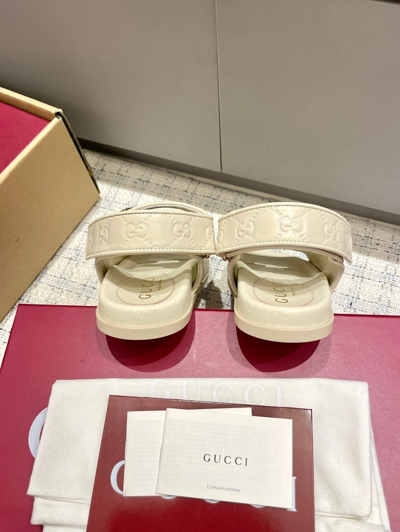 ModernLook Gxccx Sandals 157196