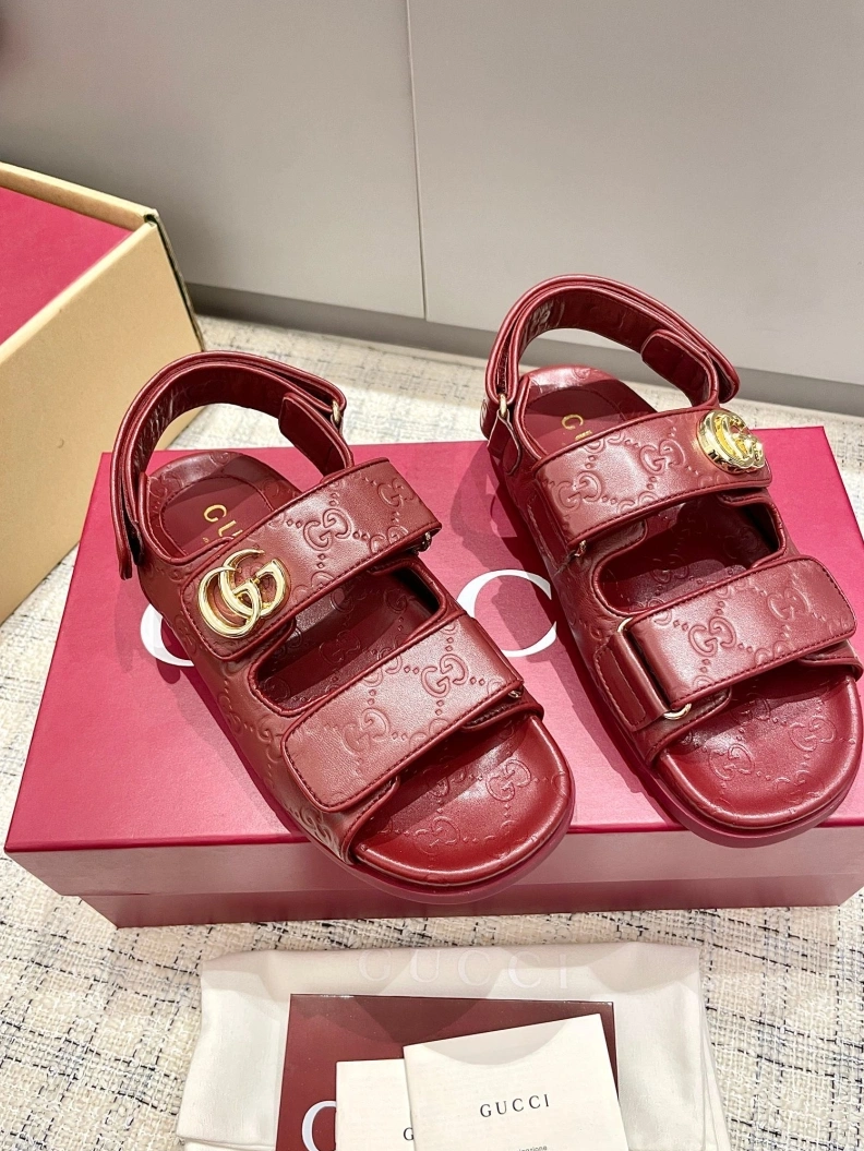 Gxccx Sandals Versatile 157195