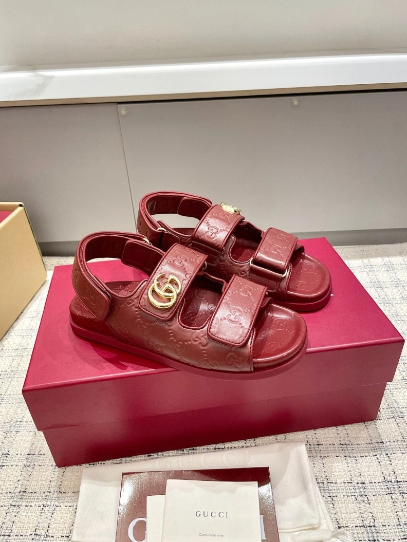Gxccx Sandals Versatile 157195