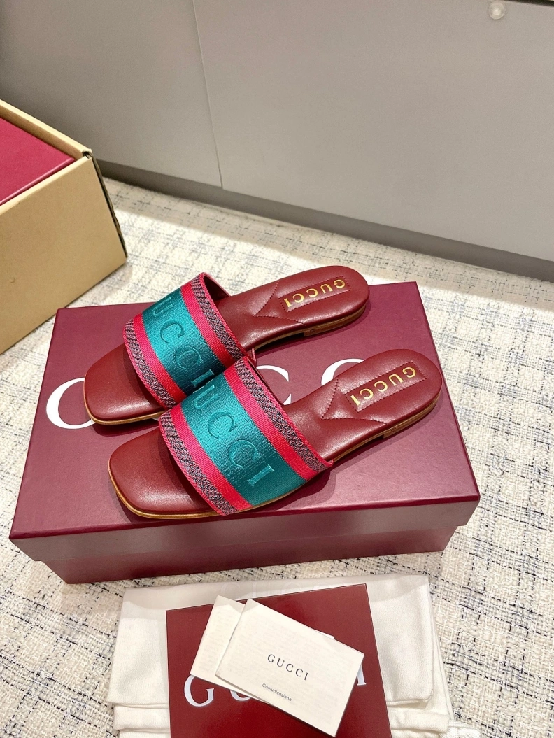 Gxccx Slippers EyeCatching 157054