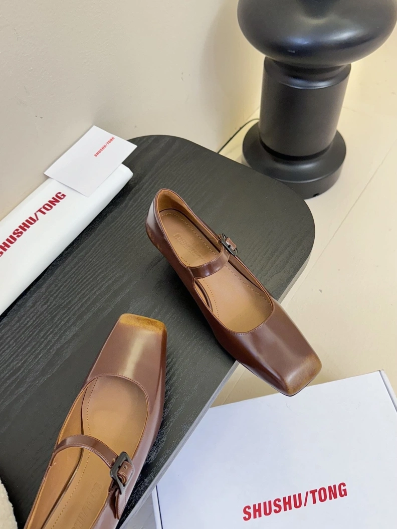 Fashionable Othxr flat shoes 212254