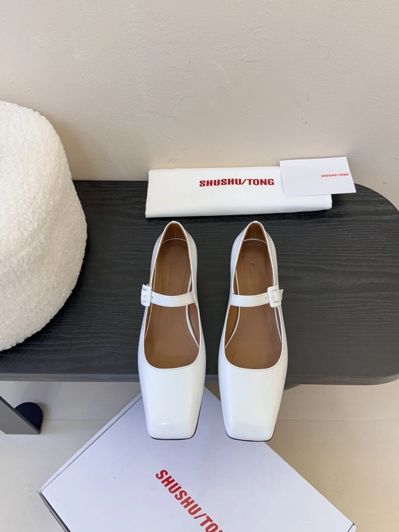 Efficient Othxr flat shoes 212257