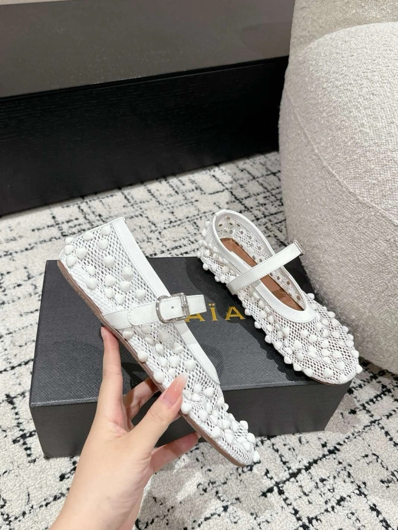 Sleek Othxr flat shoes 212245