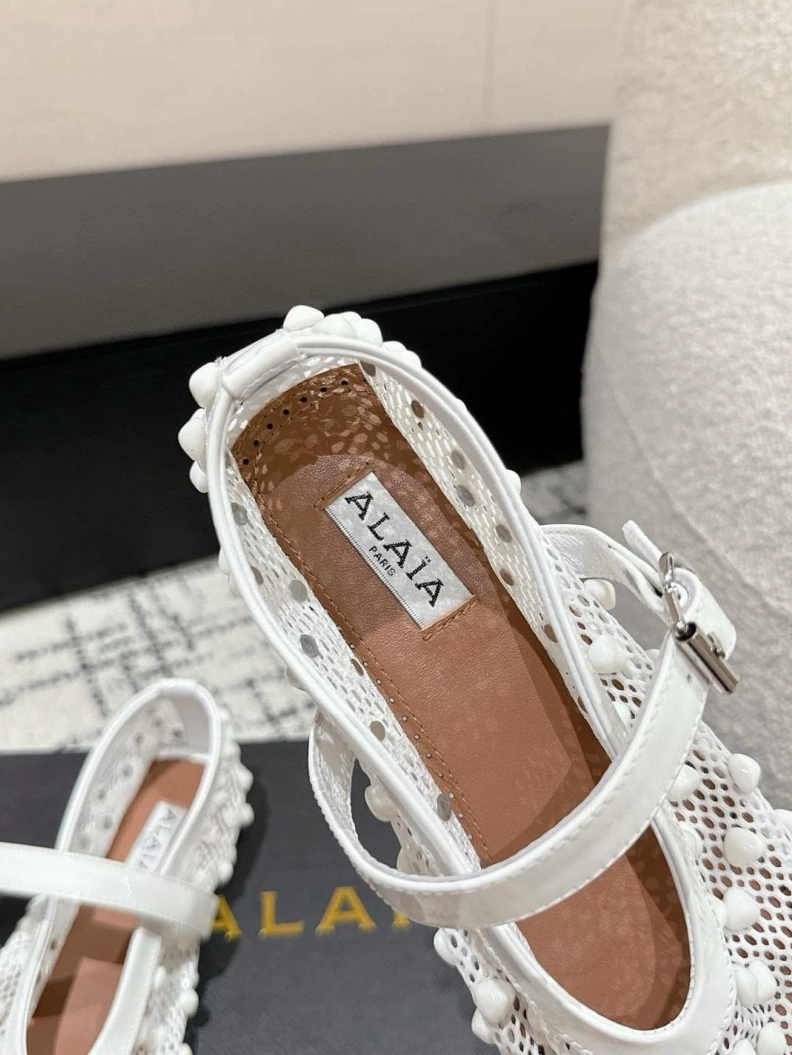 Sleek Othxr flat shoes 212245
