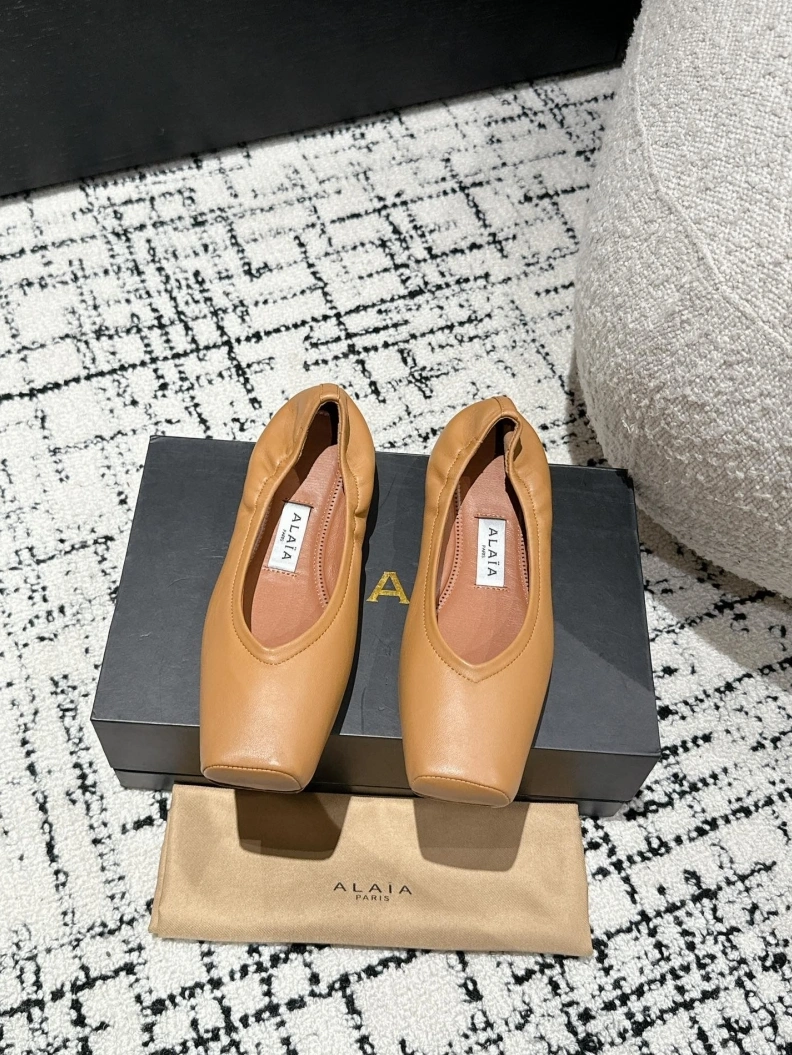 Othxr flat shoes Elegant 212239