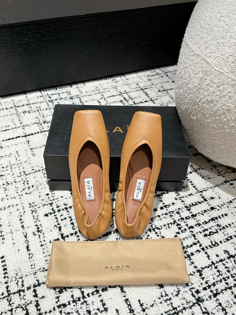 Othxr flat shoes Elegant 212239