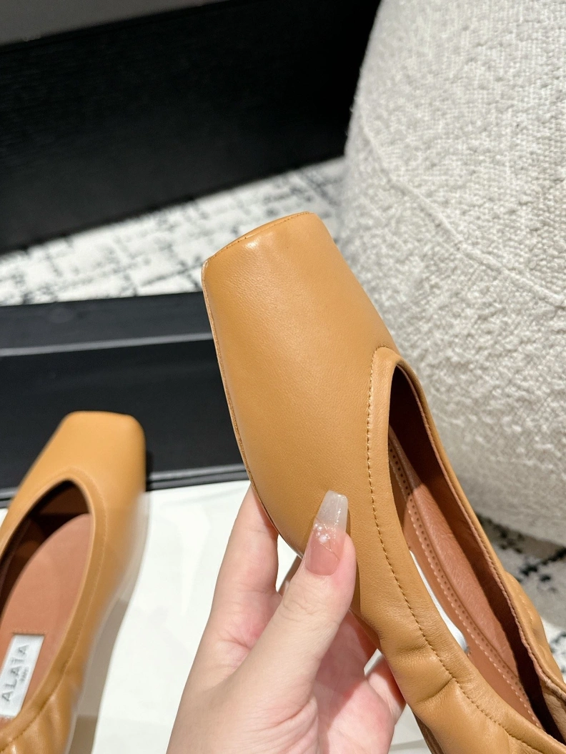 Othxr flat shoes Elegant 212239