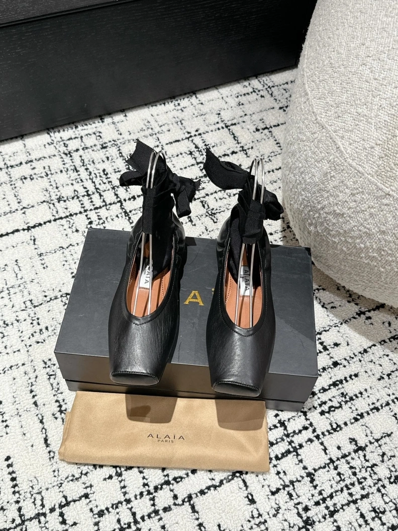 Modern Othxr Sandals 212151