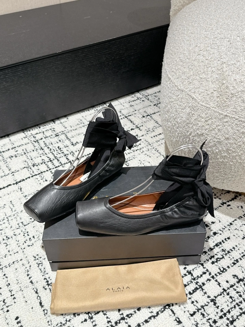 Modern Othxr Sandals 212151