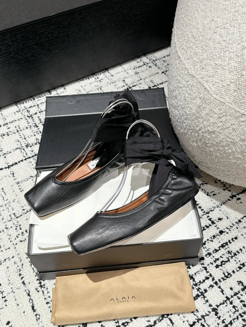 Modern Othxr Sandals 212151
