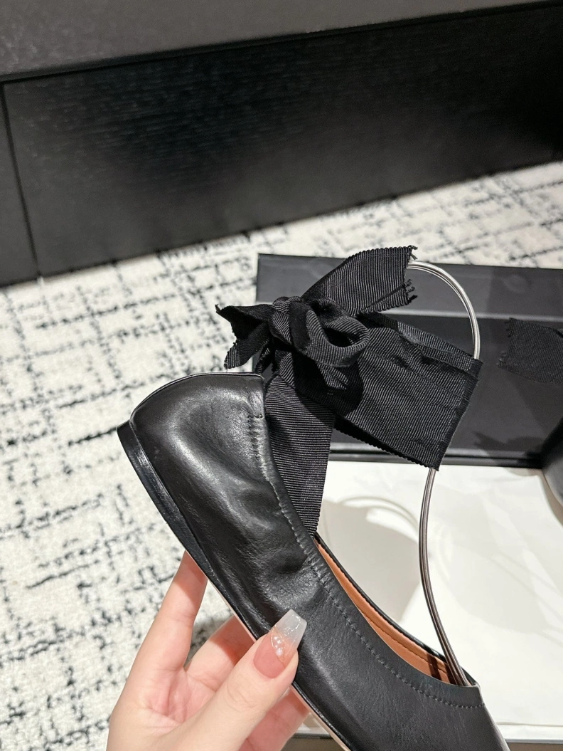 Modern Othxr Sandals 212151
