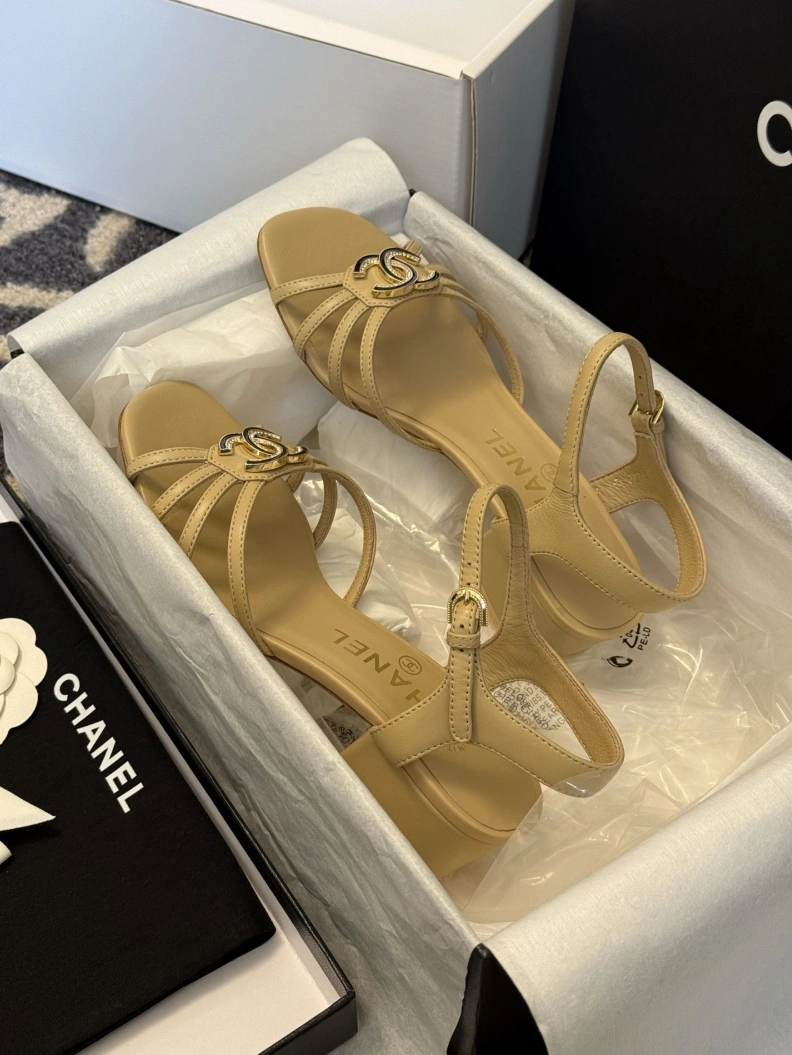 GoodFit Chxnxl Sandals 119199