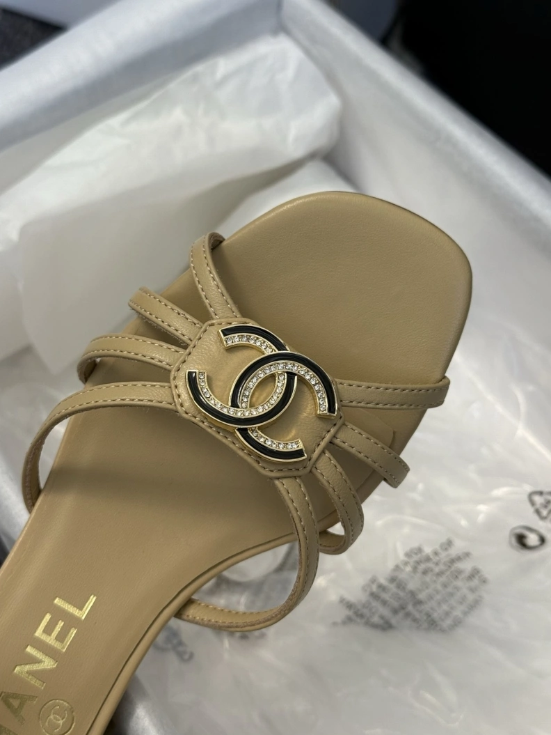 GoodFit Chxnxl Sandals 119199