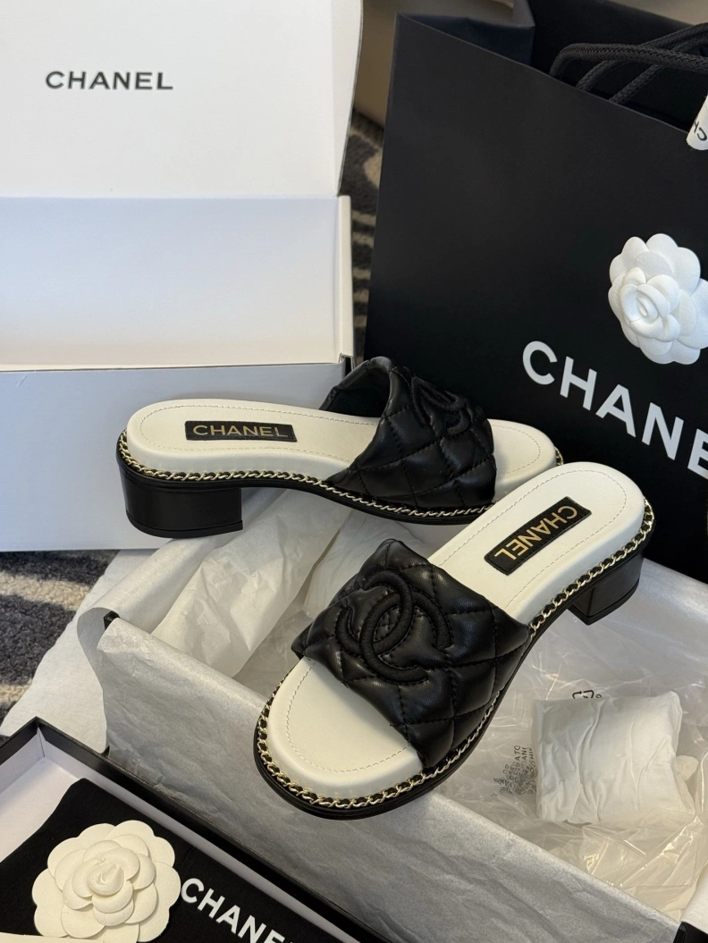 Chxnxl Slippers Classic 118945