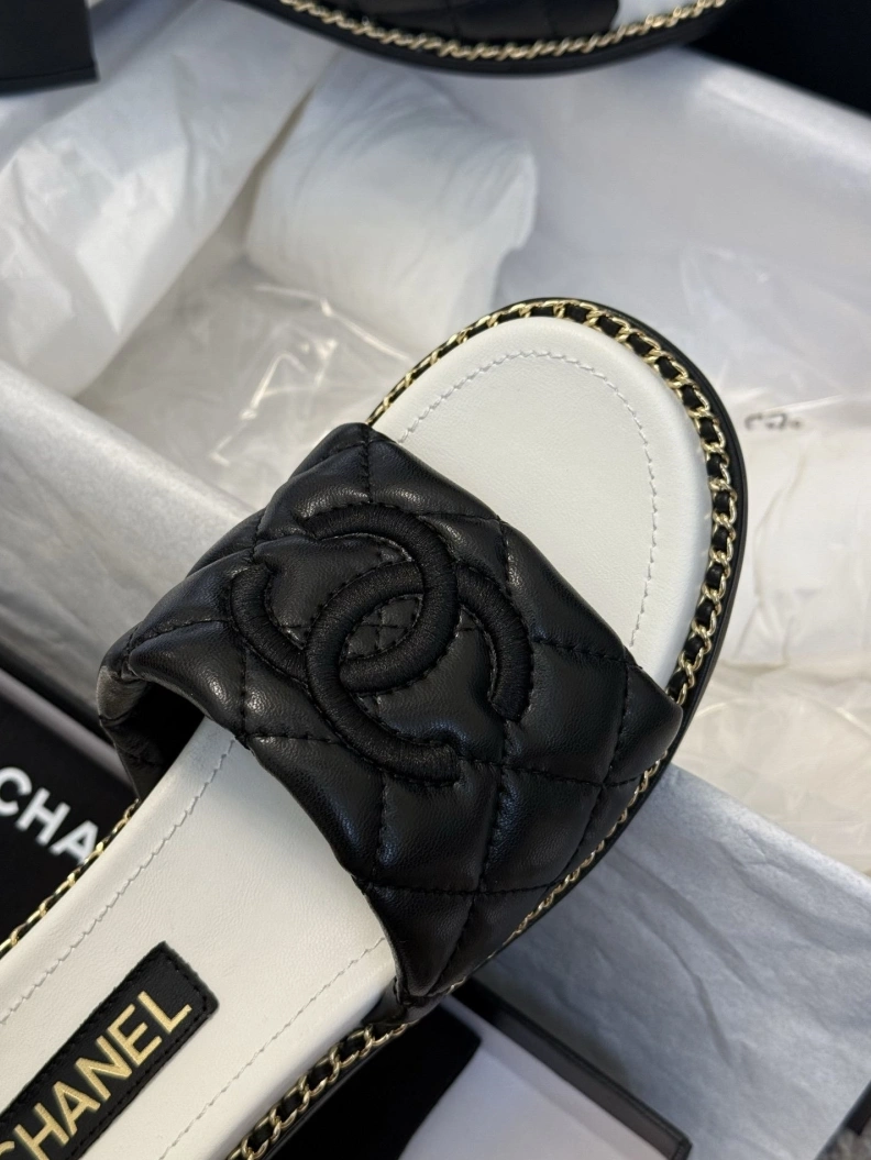 Chxnxl Slippers Classic 118945