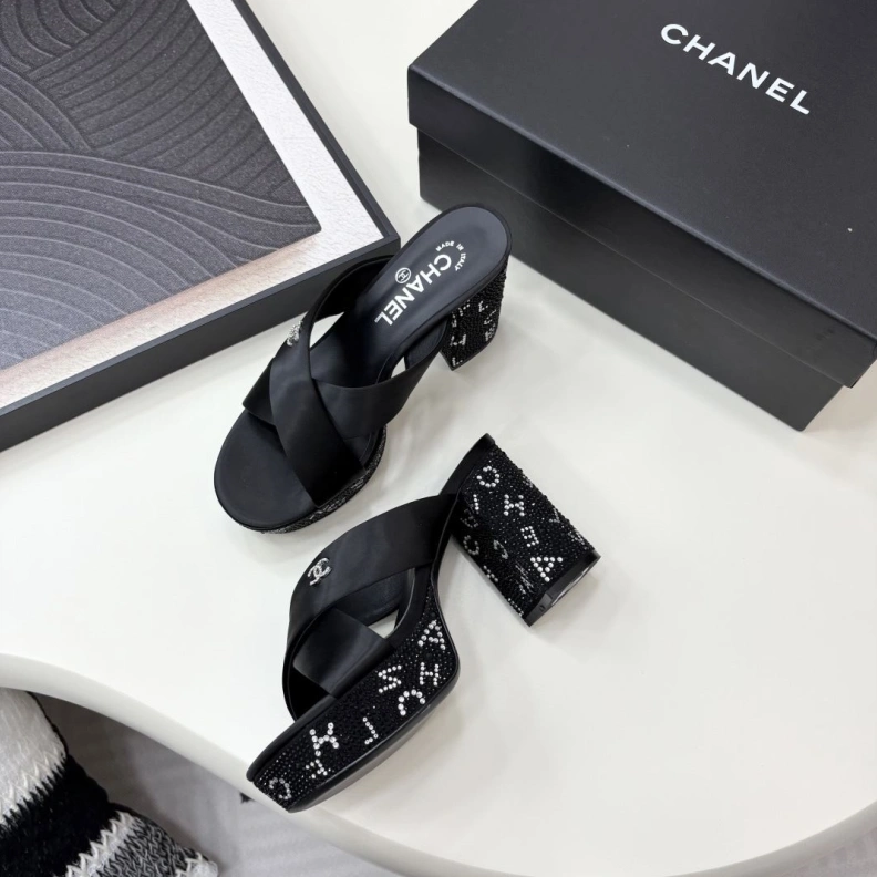 Durable Chxnxl Sandals 119200