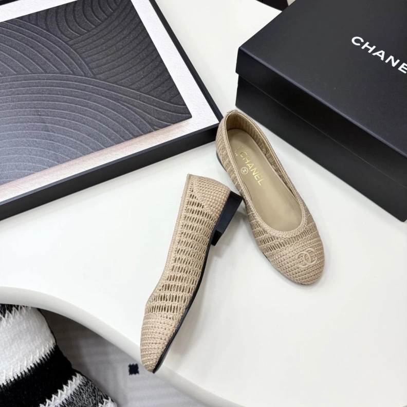 GoAnywhere Chxnxl Flat Shoes 119468