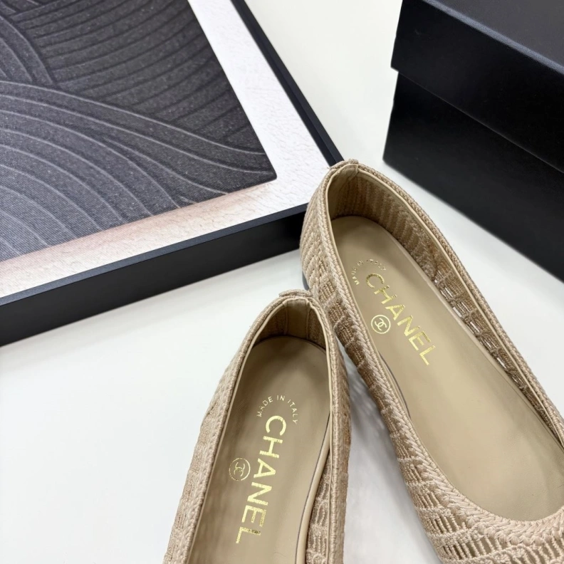 GoAnywhere Chxnxl Flat Shoes 119468