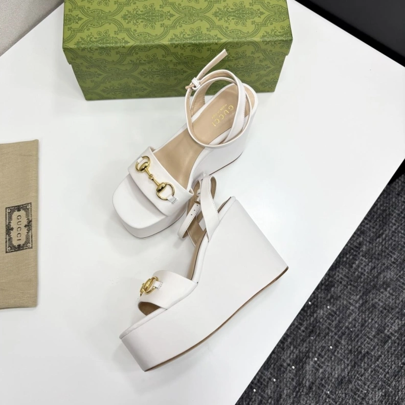 Gxccx Sandals Sophisticated 157191