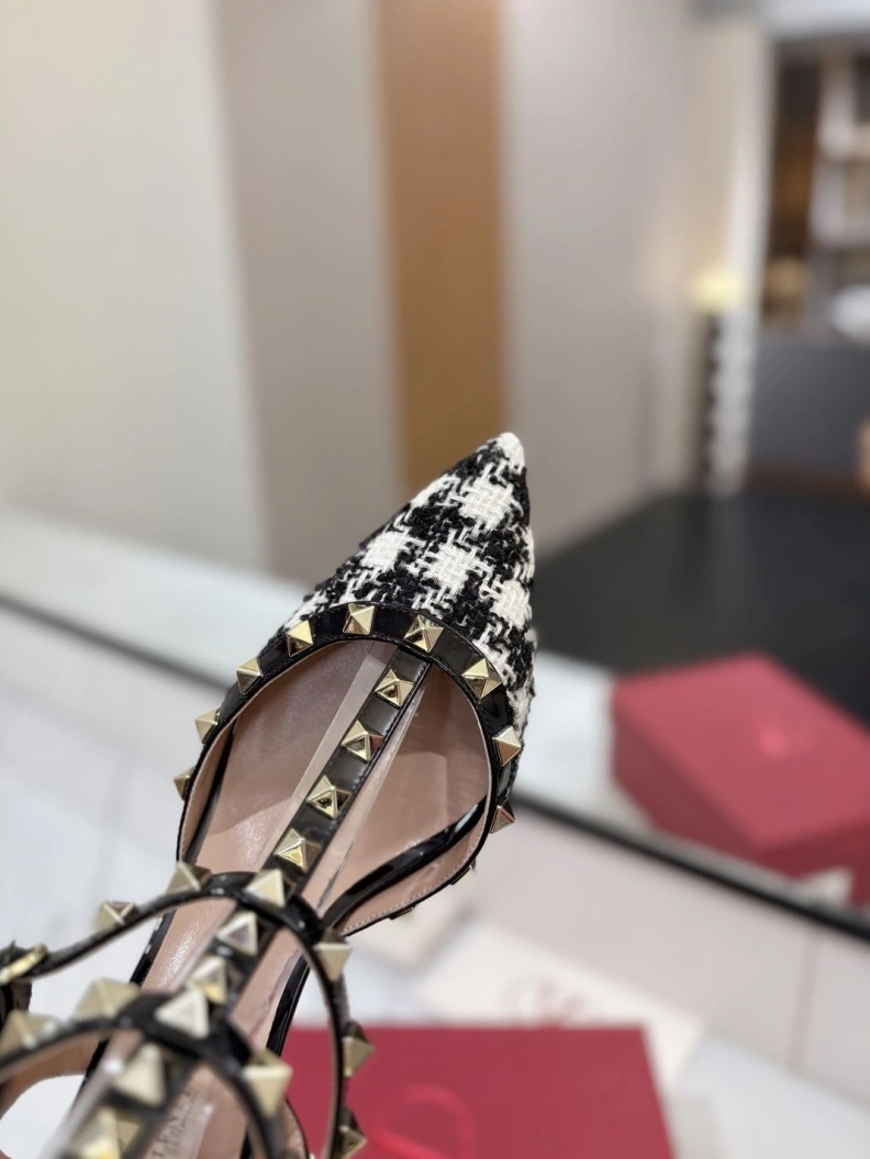 Cozy Vxlxntino High Heels 229549
