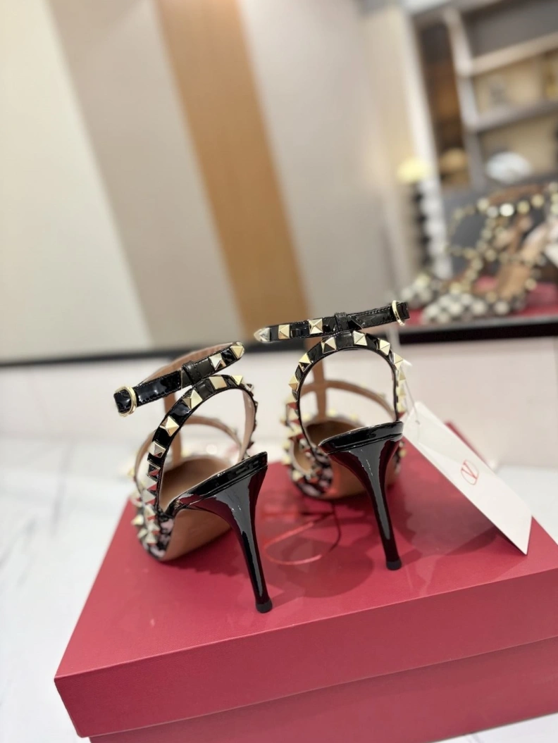 UrbanStyle Vxlxntino High Heels 229546