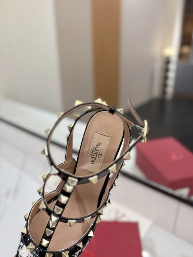 UrbanStyle Vxlxntino High Heels 229546