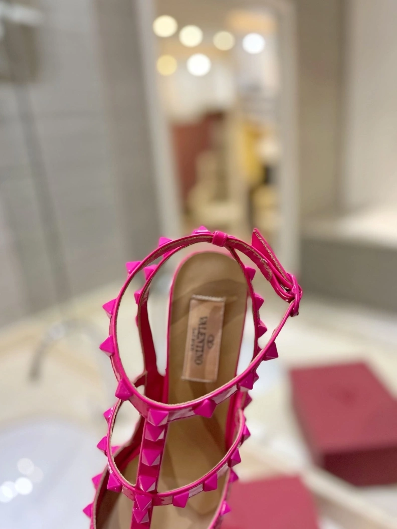 Cozy Vxlxntino High Heels 229544