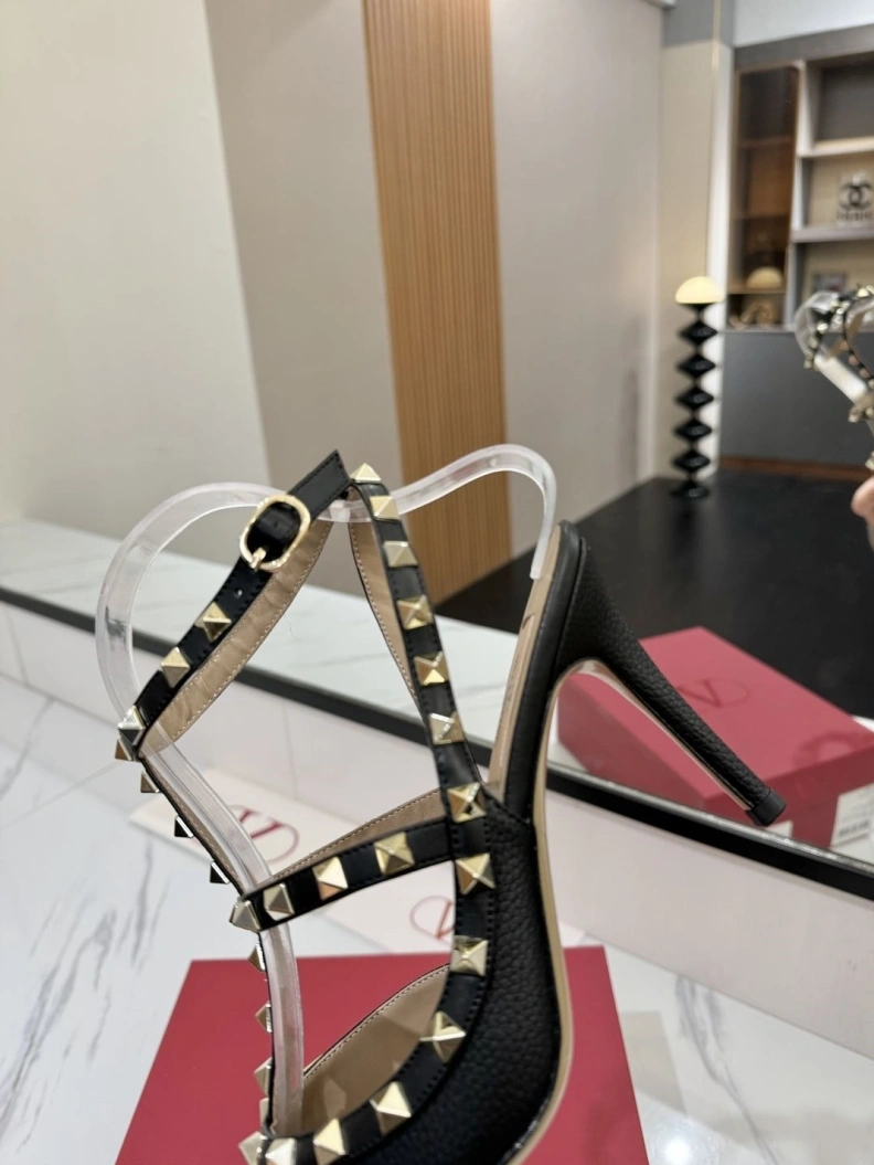 Sleek Vxlxntino High Heels 229527