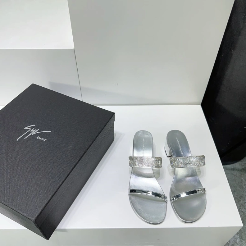 Sleek Othxr Sandals 212127