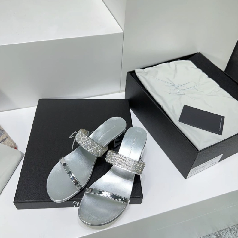Sleek Othxr Sandals 212127
