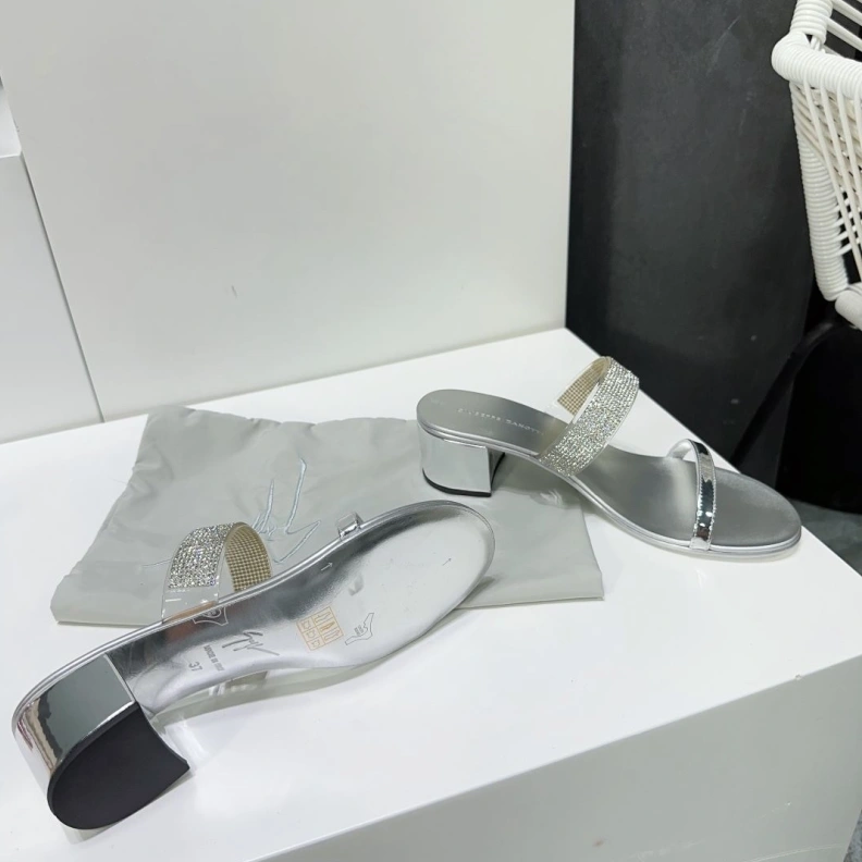 Sleek Othxr Sandals 212127