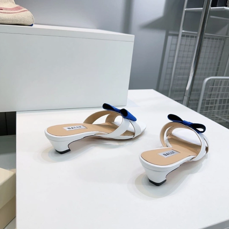 Lightweight Othxr Slippers 212074
