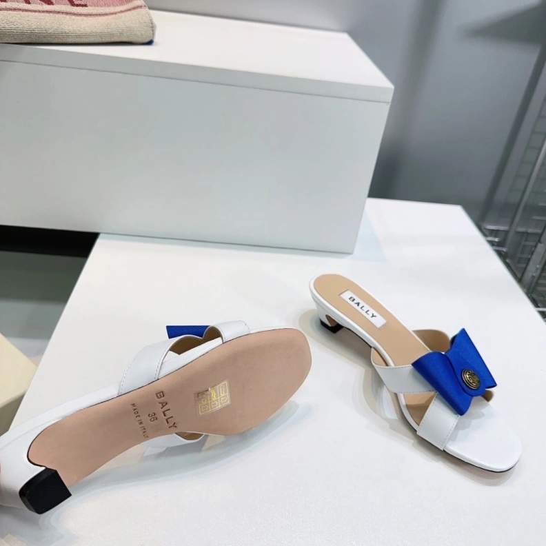 Lightweight Othxr Slippers 212074