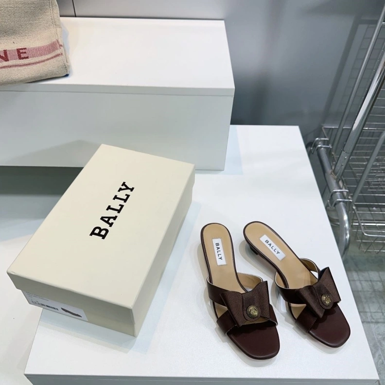 Othxr Slippers Refined 212070