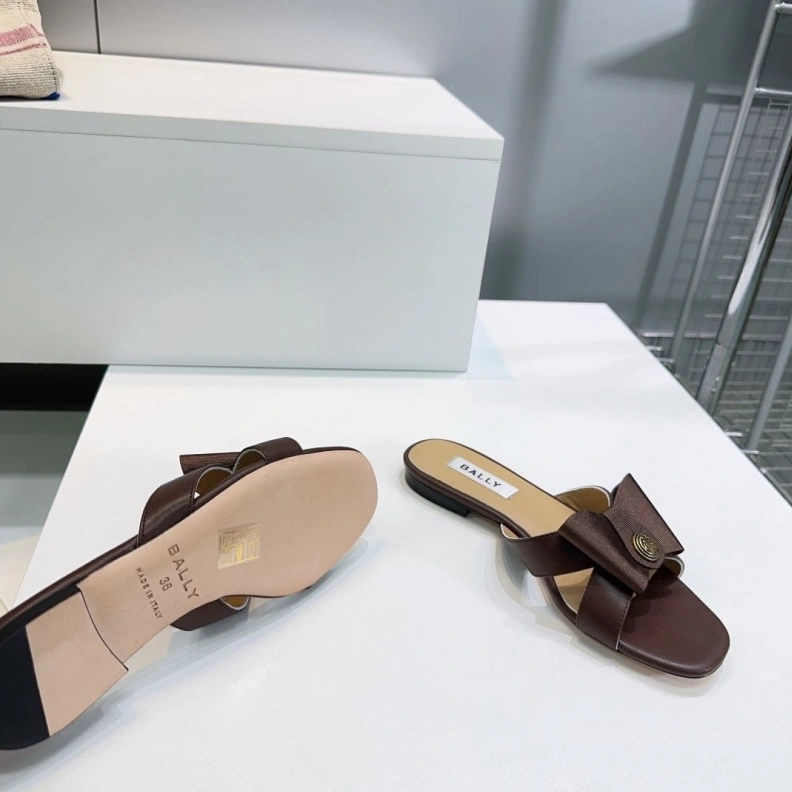 Reliable Othxr Slippers 212064