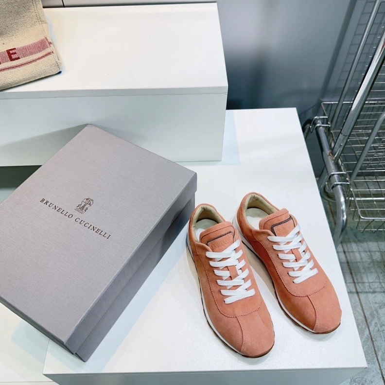 Lightweight Brxnxllo Cxcxnelli Sneakers 113558